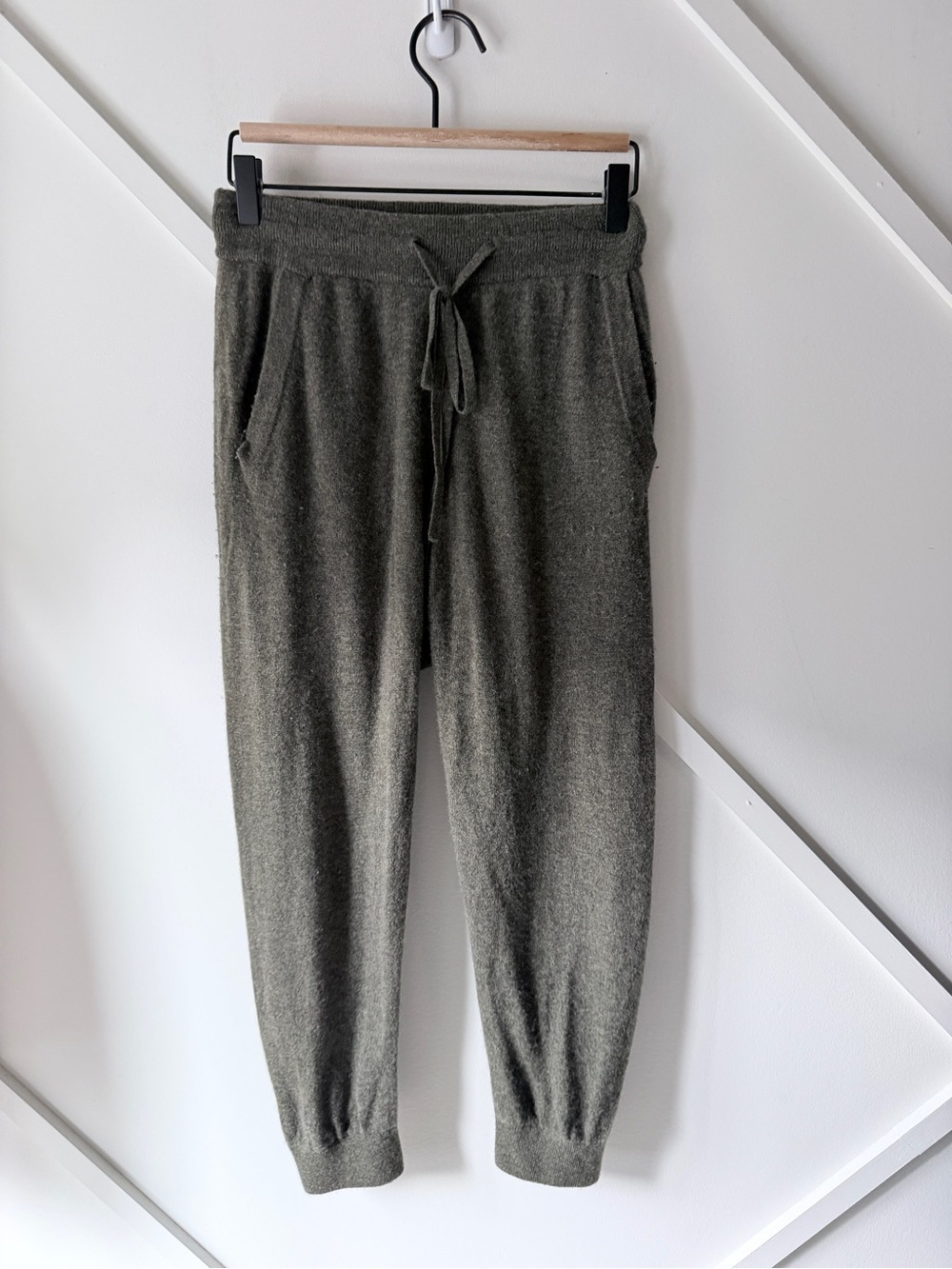 Naïf Wool Cashmere Knit Jogger Pants XS | Dark Green Luxury Lounge Knit